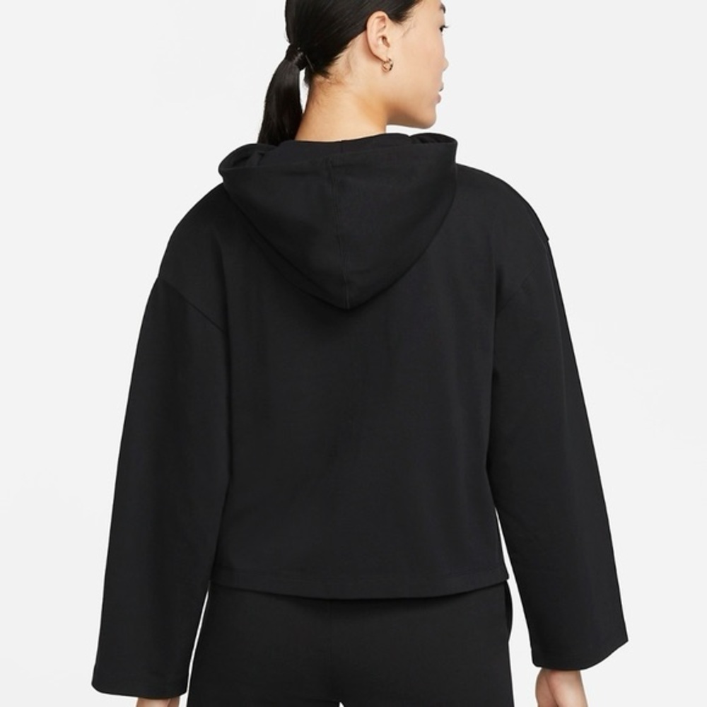 Nike Women's Black Zip-Up Hoodie - Picture 4 of 9